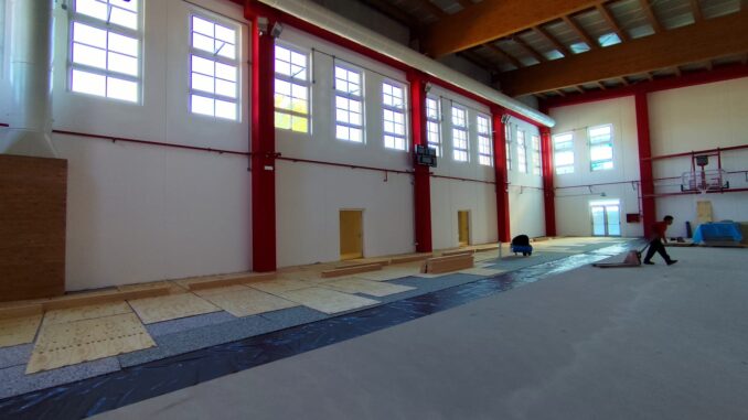 Ad Alba la nuova palestra dei licei è pronta: manca poco al taglio del nastro