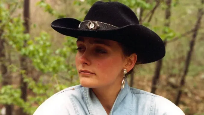 Nuovi cavalieri della Repubblica: oggi Daniela Gazzano, la mamma di Bra che parla con gli occhi sarà ufficiale al merito 2