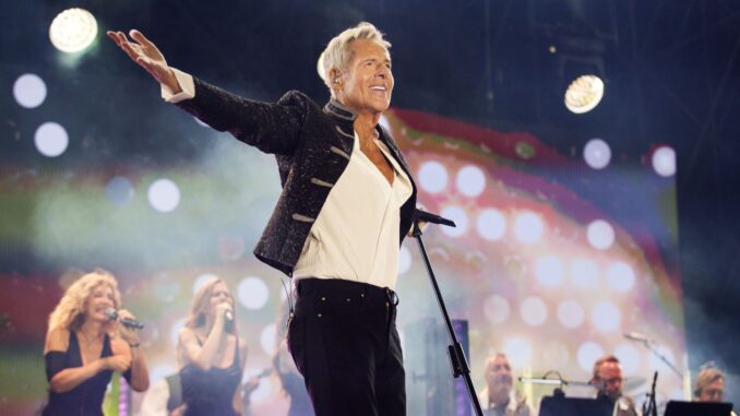 Claudio Baglioni chiude il GrandTour a Torino: finale in piazza San Carlo