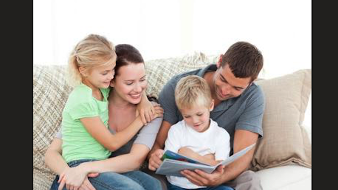 A Cortemilia uno spazio per crescere: incontri di confronto e riflessione per mamme e pap&agrave;