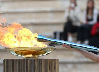La Fiamma Olimpica illumina La Morra: domenica la staffetta in paese