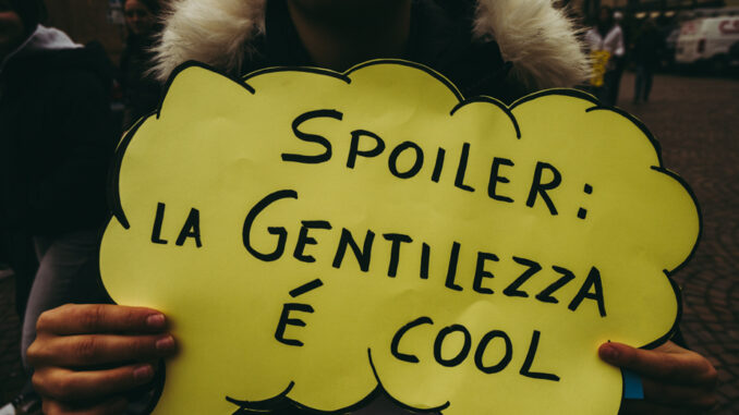 Cammino del Rispetto, Alba scende in piazza contro bullismo e violenza 12