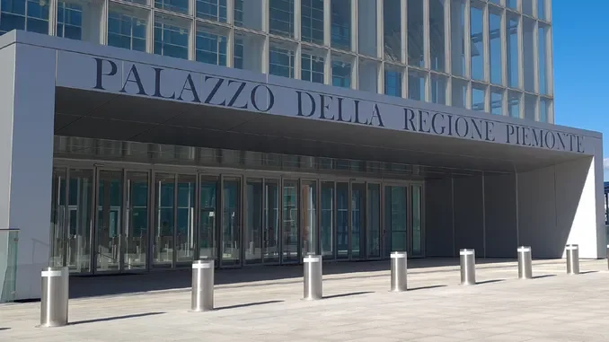Dal bilancio preventivo 2026-2028 della Regione investimenti, servizi e risanamento