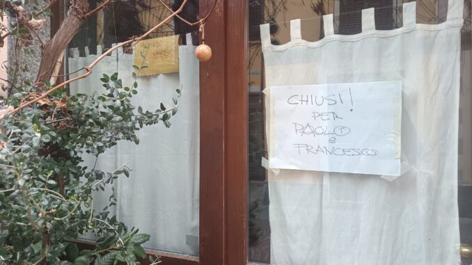 «Vicini nel silenzio»: si attende il via libera alle esequie di Paolo e Francesco Foglino, mentre la Procura di Asti ha aperto un'inchiesta