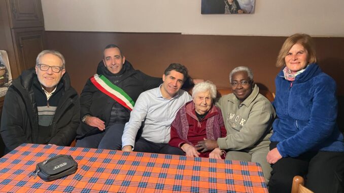 L'omaggio di Cravanzana per i 106 anni di Olimpia Robaldo