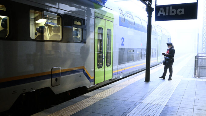 Disservizi ferroviari in Piemonte, vertice in Regione: stop alle soppressioni