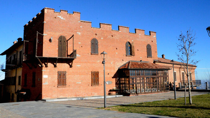 C'&egrave; il permesso di costruire: lo storico Belvedere di La Morra ora pu&ograve; davvero rinascere