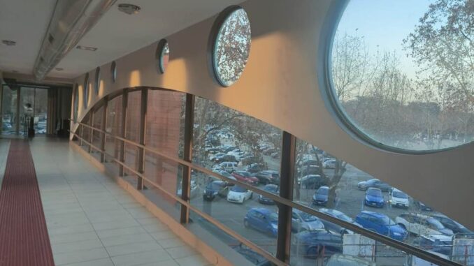 Il Movicentro di Asti preso di mira dai vandali a pochi mesi dall'inaugurazione