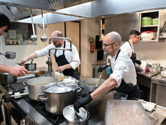 A cena con...Enrico Crippa alla Caritas di Alba [foto e video] 1
