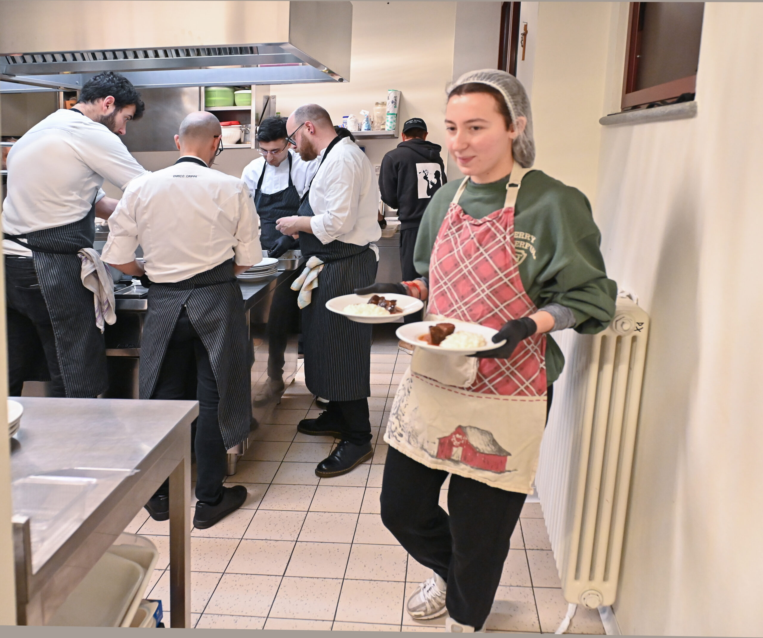 A cena con...Enrico Crippa alla Caritas di Alba [foto e video] 4