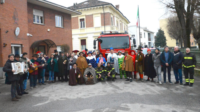 &Egrave; iniziato il Carlev&egrave; benefich della Famija alb&egrave;isa con le prime visite [FOTO] 6