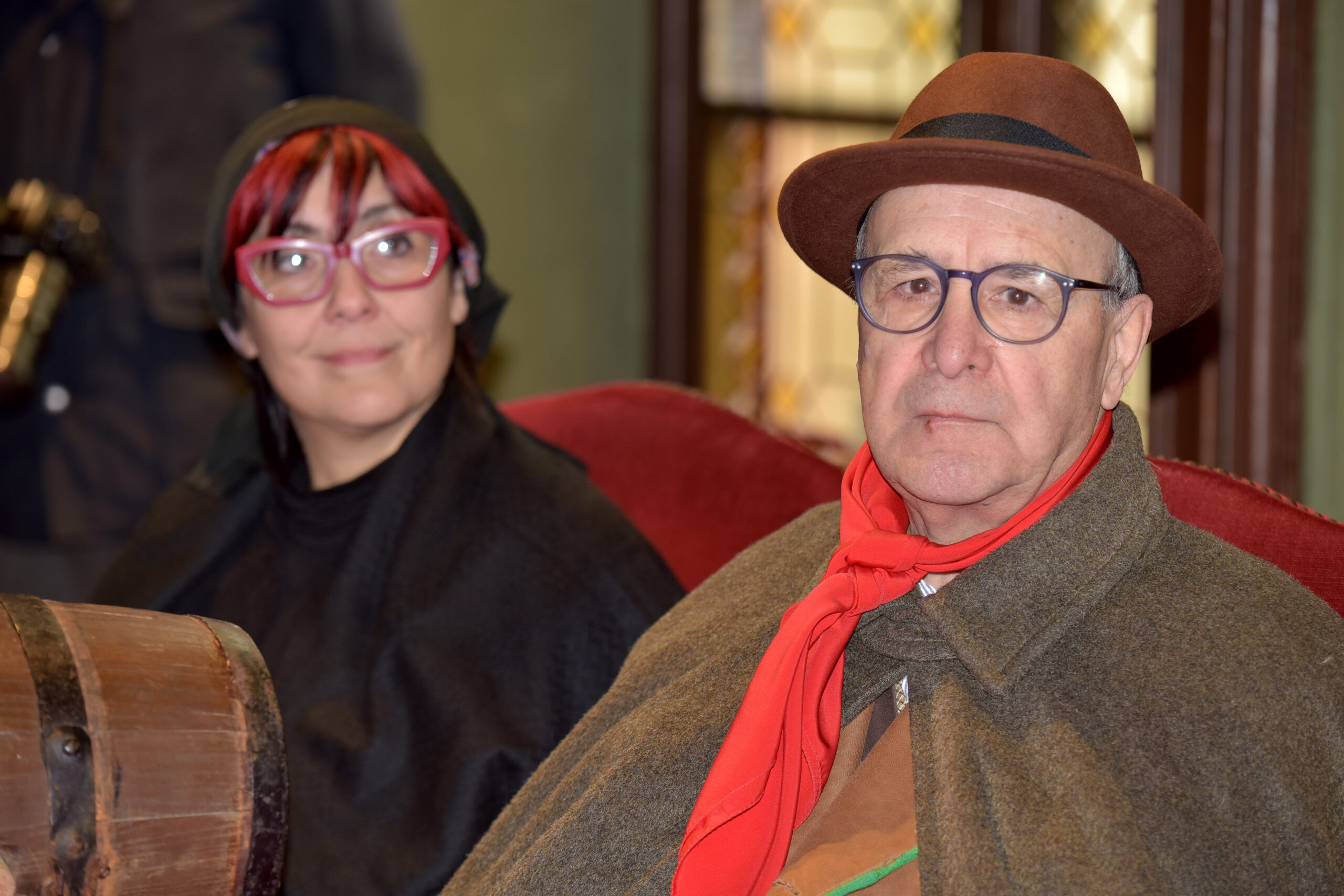 Le maschere della Famija Albeisa al sindaco: «Ma se a Vance interessa la Groenlandia, abbiamo paura per il San Domenico» <p data-wpview-marker=