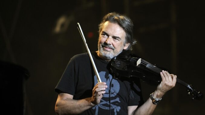 Al cinema Impero di Bra, mercoledì 18 febbraio, si proietta il docufilm su Mauro Pagani