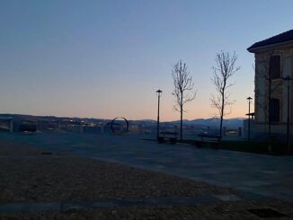 A La Morra piazza Castello al buio per M&rsquo;Illumino di meno