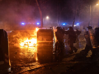 NON PUBBLICARE Torino: la manifestazione degenera in violenza
