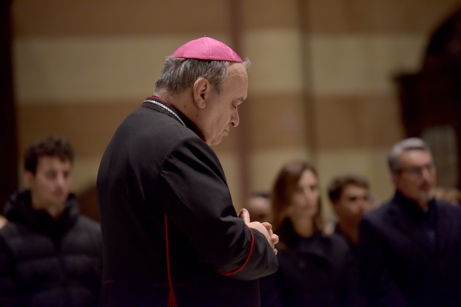 Alba si ferma per le esequie di Maria Franca Ferrero, ieri sera il rosario celebrato dal vescovo 2