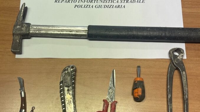 A Bra la Polizia locale denuncia un uomo per possesso di utensili atti ad offendere