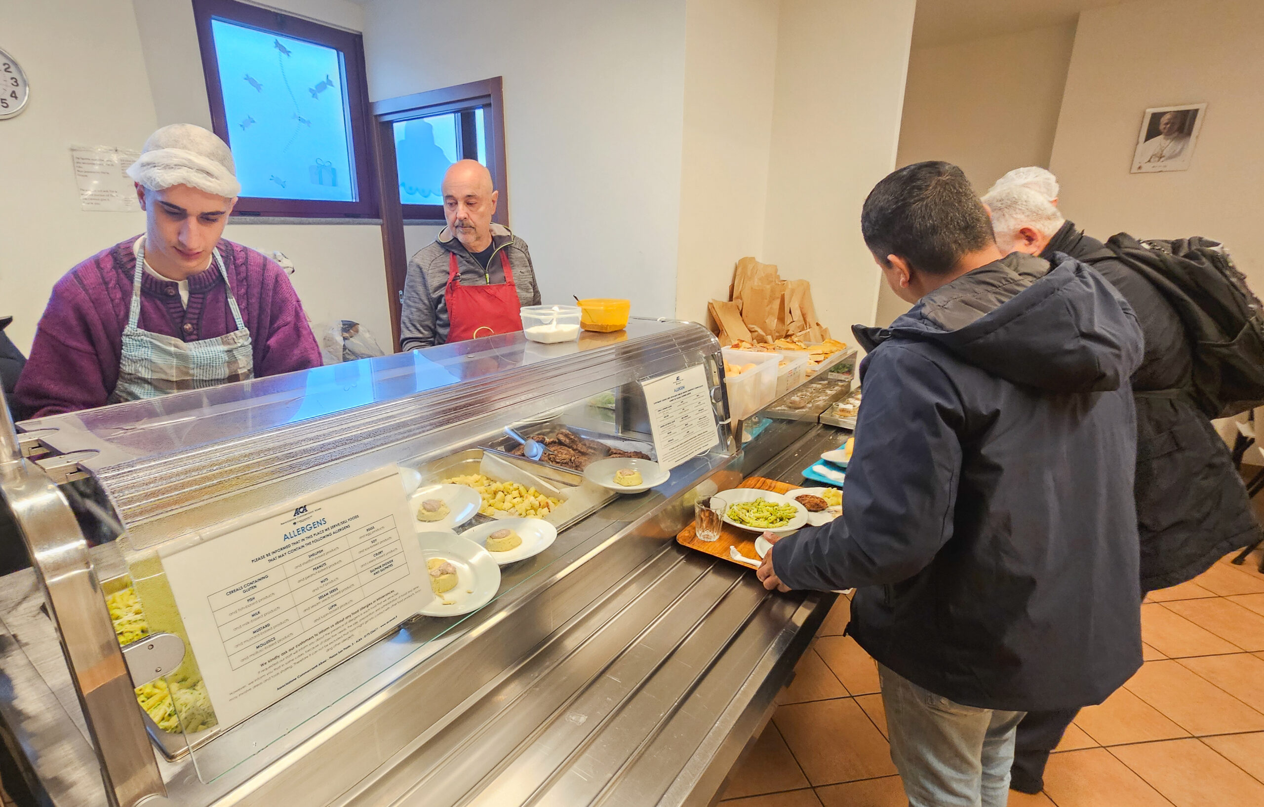 La cucina che fa bene: alla Caritas lo chef Marco Triverio del Belvedere di Mont&agrave;