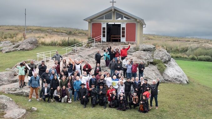 Un ponte di fede tra Piemonte e Argentina: posata una targa simbolo di fratellanza presso la capilla de la Virgen de las nieves