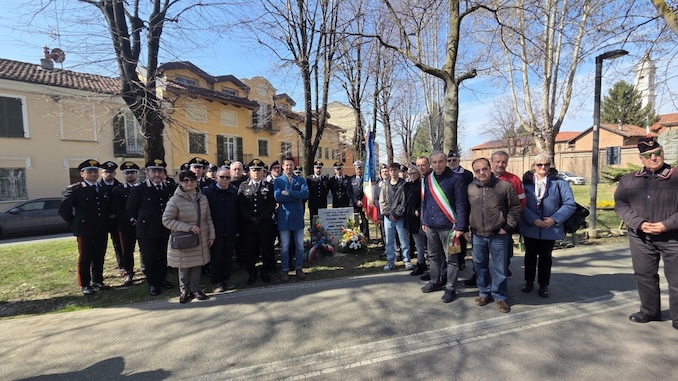 Commemorati a Bra i due Carabinieri morti in un incidente 1