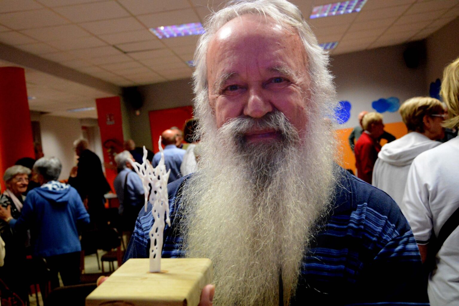 IL LUTTO Addio a don Gino Chiesa, il prete operaio vicino agli ultimi