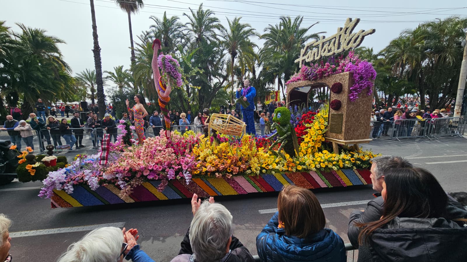 Sanremo in Fiore 2026: la magia dei carri è già in scena sul lungomare 2