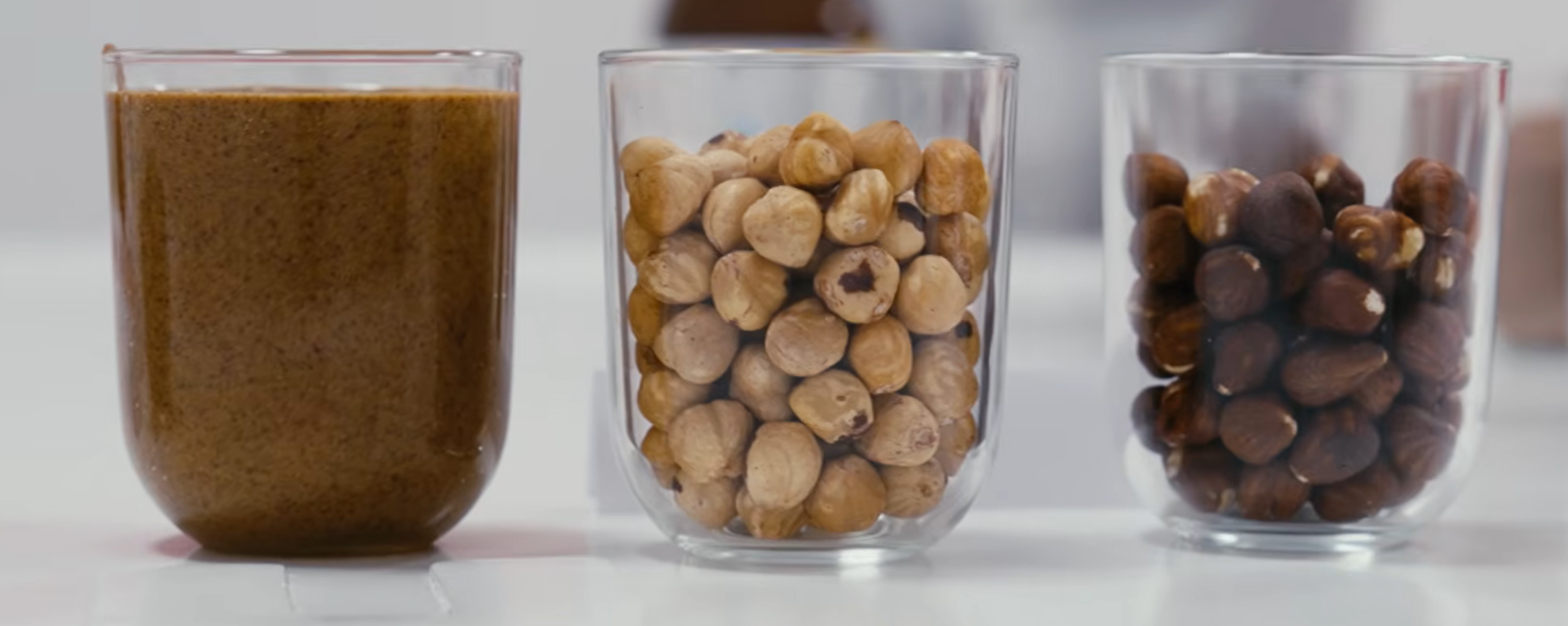 Uno youtuber italiano racconta per la prima volta Ferrero dall'interno <p data-wpview-marker=