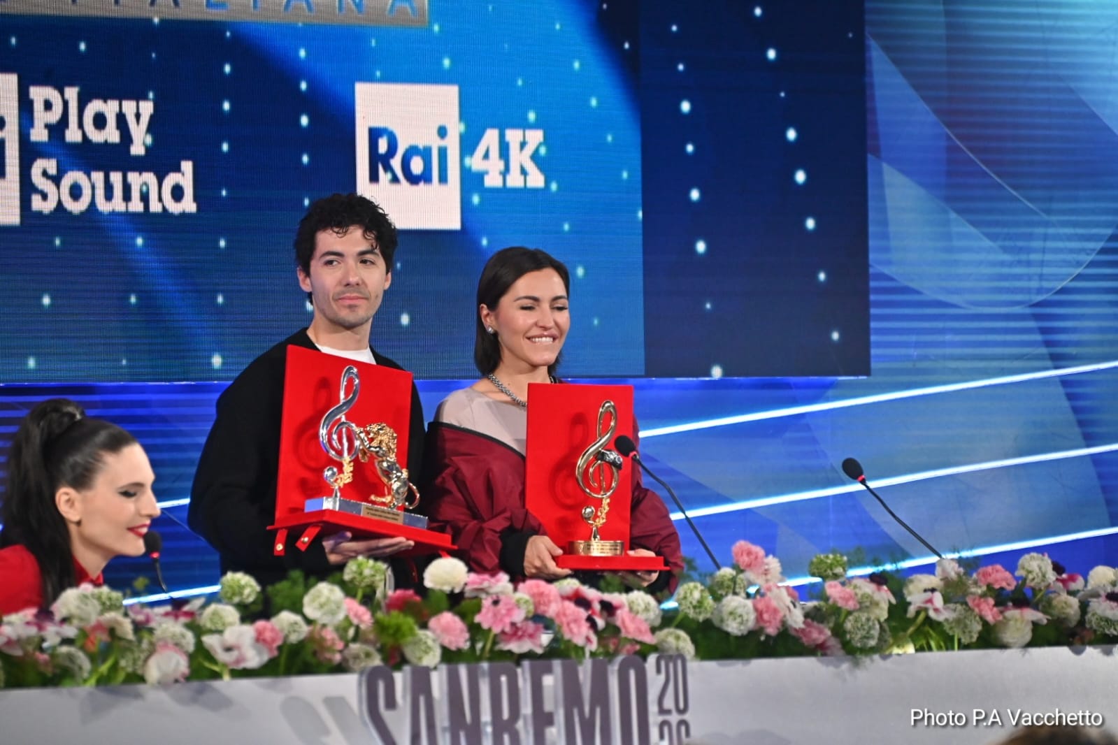 Conferenza stampa finale al Roof dell’Ariston: bilanci, emozioni e numeri record 13