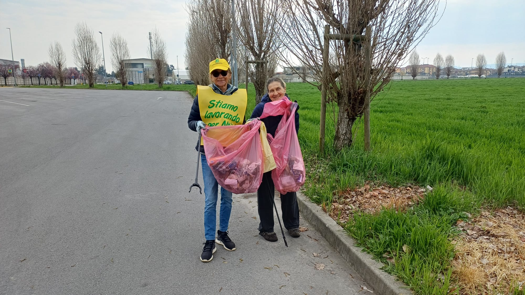 Pulizie di primavera e arte urbana in Oltreferrovia 1