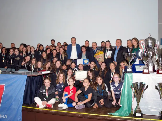 Bra celebra il suo hockey: premiate le società simbolo di una tradizione lunga cinquant’anni 2