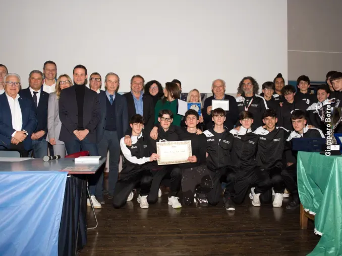 Bra celebra il suo hockey: premiate le società simbolo di una tradizione lunga cinquant’anni 1