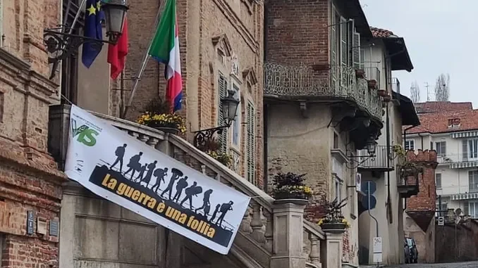 La guerra &egrave; una follia: venerd&igrave; 13 flash-mob per la pace a Bra