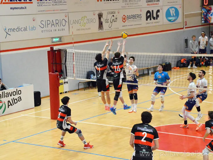 Pallavolo / Serie D maschile - Mercatò Alba sbatte contro il Chisola 1