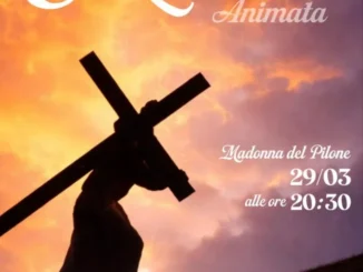 Tra luci e silenzio: la Via Crucis illuminata illumina Madonna del Pilone