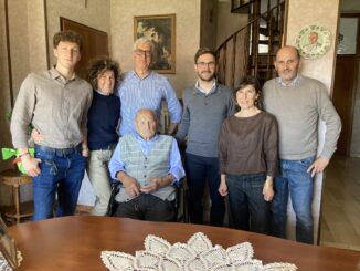 Alba: cento anni per Giovanni Milano, festeggiato dall'amministrazione