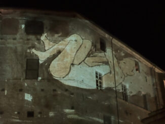 Roddi: &ldquo;Just Open Your Eyes&rdquo; accende il castello con Lilith