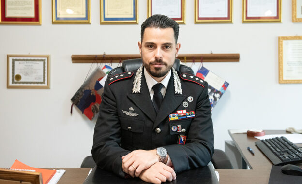 Santoro premiato a Barletta: riconoscimento per il servizio allo Stato