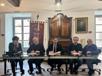 Alba: firmato il Protocollo d&rsquo;intesa per l&rsquo;accoglienza e il sostegno alle persone in condizione di marginalit&agrave;