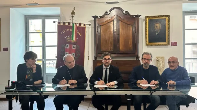 Alba / Firmata l'intesa per l'accoglienza e il sostegno alle persone in condizione di marginalità