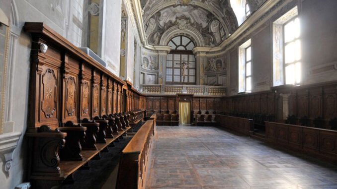 Grace under pressure: un percorso tra scrittura, poesia e architettura nel coro della Maddalena 2