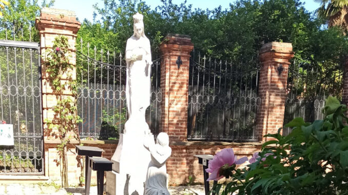 Maggio: il Rosario unisce la comunit&agrave; braidese 1