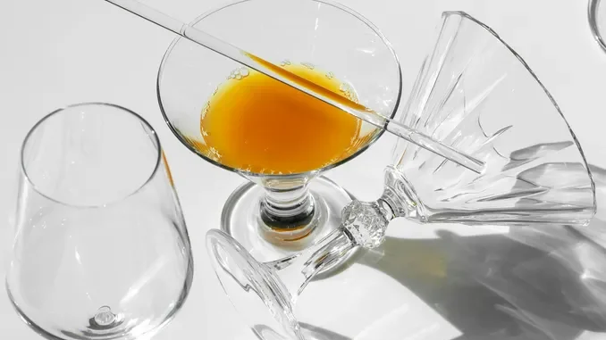 Ragazzo in ospedale dopo aver bevuto liquori: chiuso il locale astigiano che ha venduto l'alcol