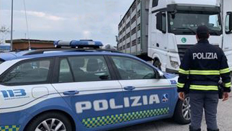 Camionista ubriaco alla guida sulla Sp662: denunciato