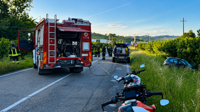 Tragedia tra Canale e Vezza d'Alba: due motociclisti muoiono in un incidente
