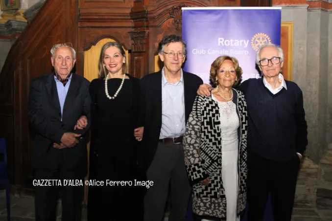 A Guarene una serata di cultura e riflessione con Giannino Balbis ospite del Rotary Canale Roero 10