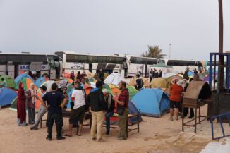 Gaza: il convoglio umanitario fermo a Sirte 1