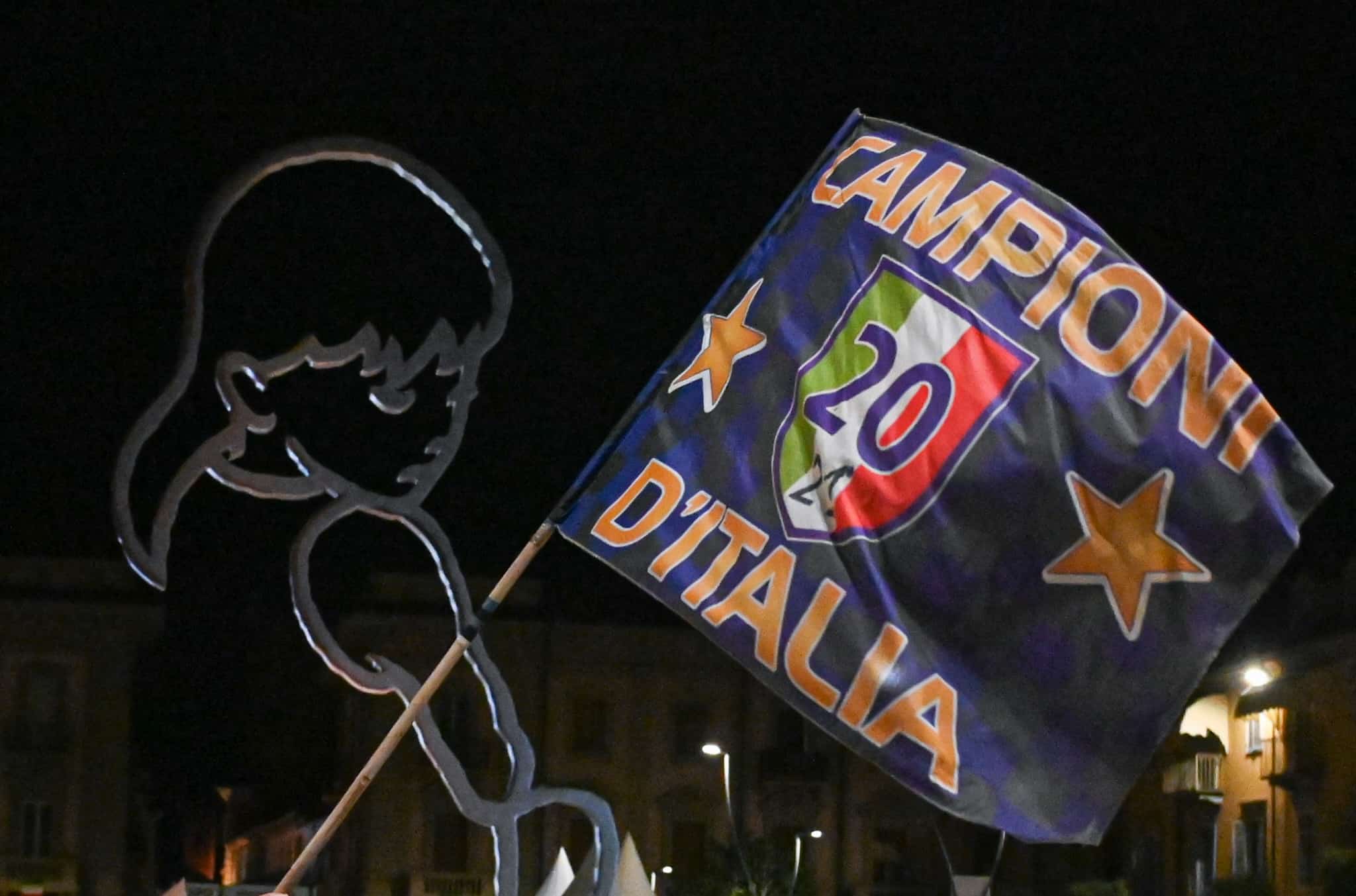 Scudetto all'Inter: anche ad Alba i tifosi sono scesi in piazza [foto e video] 7