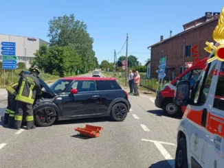 Incidente tra due veicoli nell'astigiano tra Castello d'Annone e Cerro Tanaro