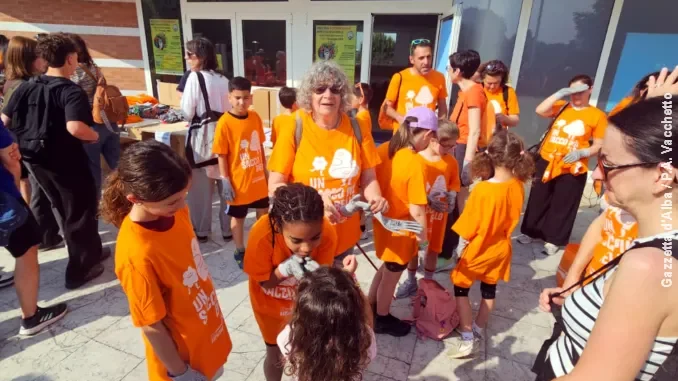 È la giornata di Spazzamondo: il racconto in immagini