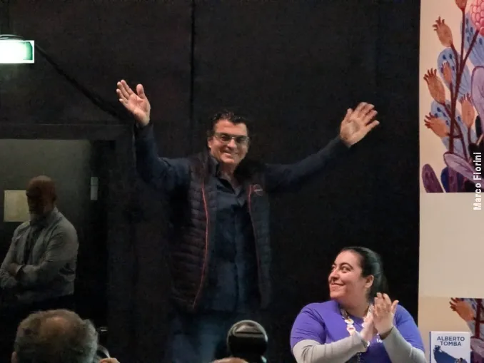 Alberto Tomba al Salone del Libro di Torino: &ldquo;Lo slalom pi&ugrave; lungo&rdquo; tra ricordi, ironia e leggenda. 1